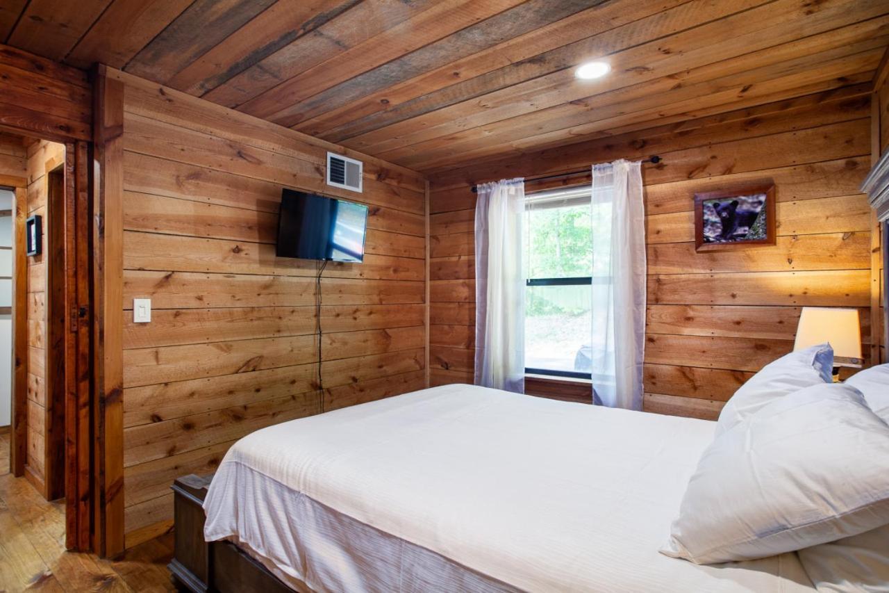 Forest Home Hot Tub Fire Pit Pool Table Pigeon Forge Esterno foto