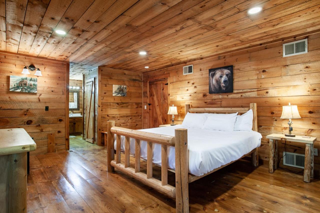 Forest Home Hot Tub Fire Pit Pool Table Pigeon Forge Esterno foto