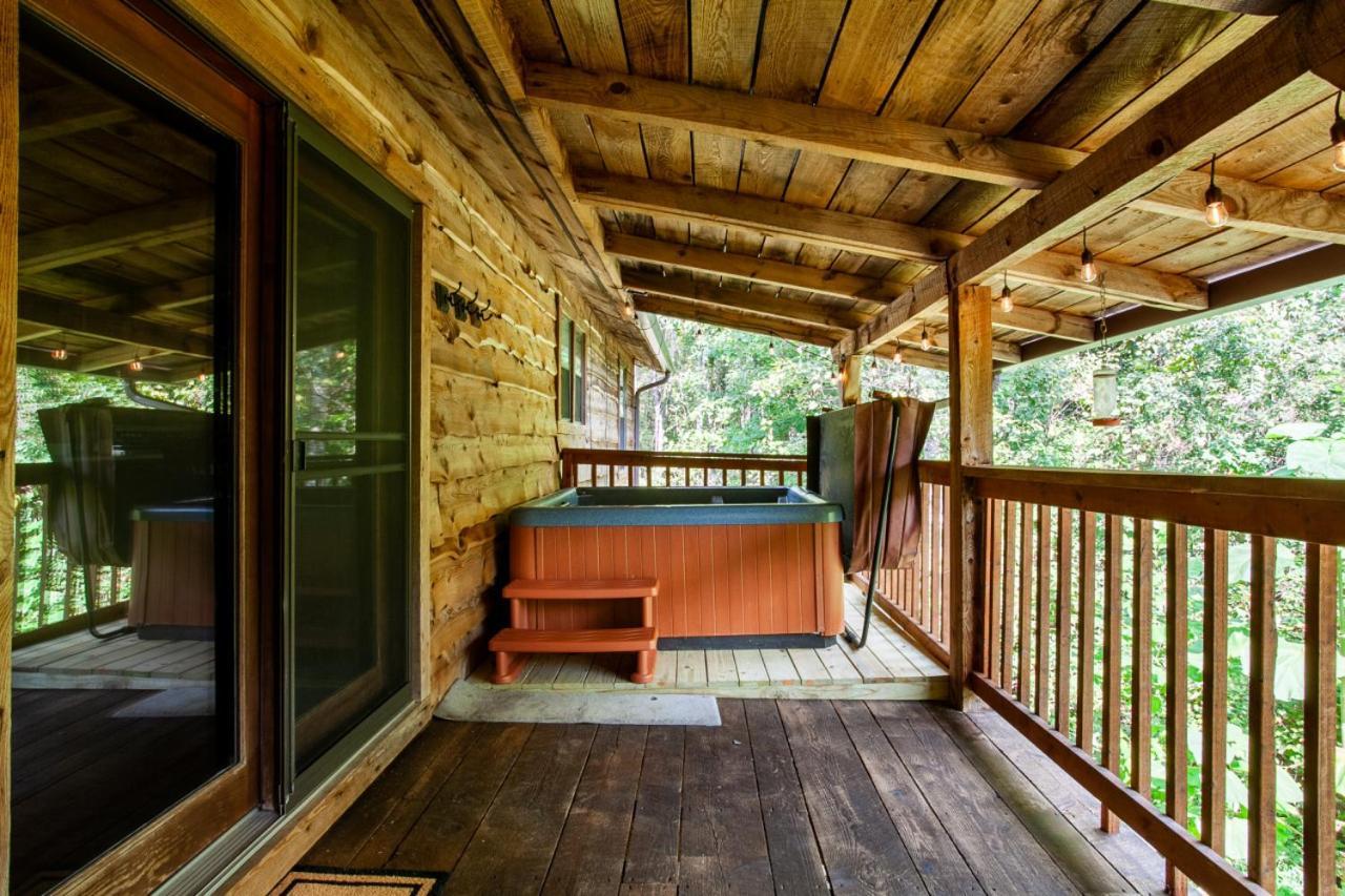 Forest Home Hot Tub Fire Pit Pool Table Pigeon Forge Esterno foto